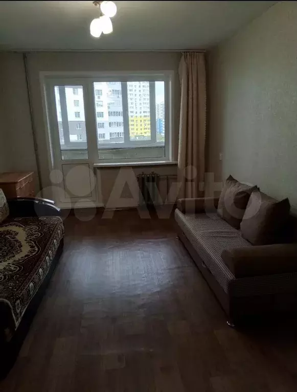 1-к. квартира, 37 м, 5/10 эт. - Фото 1