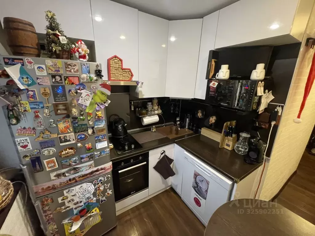 2-к кв. Ленинградская область, Кириши Советская ул., 12а (43.6 м) - Фото 2