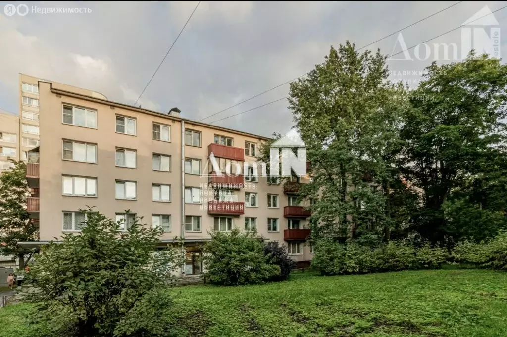 4-комнатная квартира: Санкт-Петербург, Бассейная улица, 71 (89 м) - Фото 0