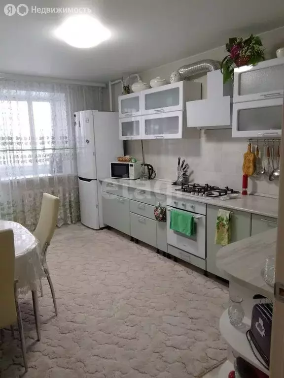 4-комнатная квартира: Ялуторовск, улица Революции, 131А (114 м) - Фото 1