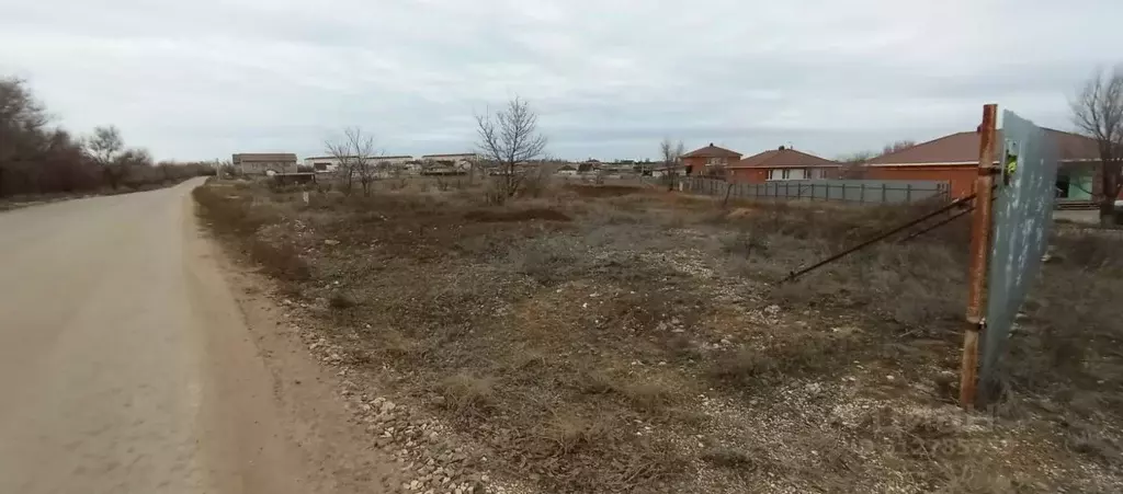 Участок в Волгоградская область, Волгоград Рабочий поселок Горьковский ... - Фото 0