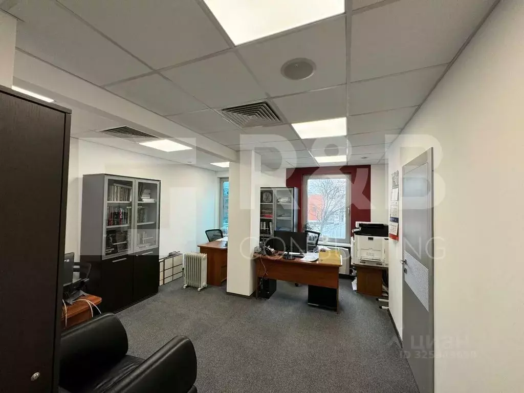 Офис в Москва ул. Бахрушина, 32С1 (945 м) - Фото 1