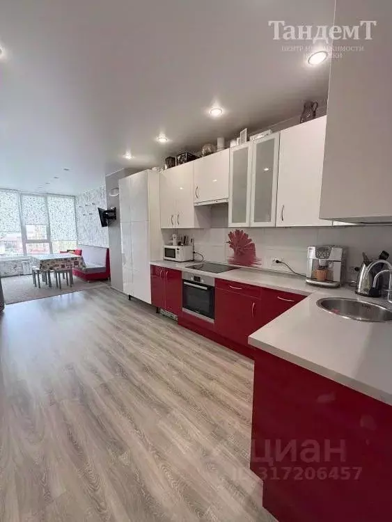 3-к кв. Омская область, Омск ул. Ватутина, 14 (96.9 м) - Фото 1
