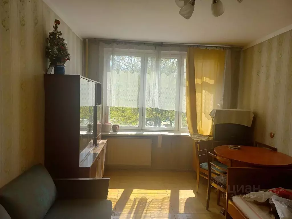 2-к кв. Санкт-Петербург ул. Крыленко, 37К2 (44.7 м) - Фото 0