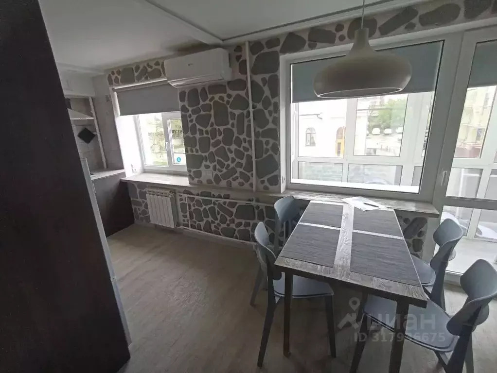 2-к кв. Псковская область, Псков Детская ул., 1 (60.0 м) - Фото 1