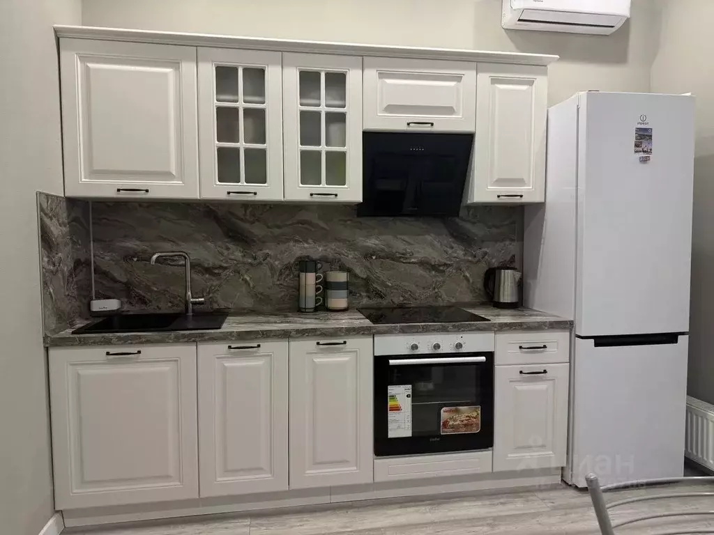 2-к кв. Краснодарский край, Новороссийск ул. Имени Алексея Матвейкина, ... - Фото 1