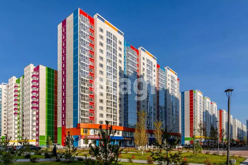 1-к кв. Тюменская область, Тюмень ул. Федюнинского, 60 (39.4 м) - Фото 0