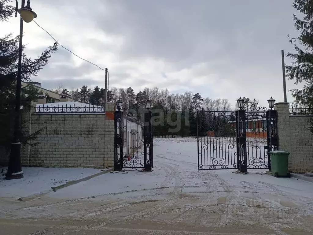 Участок в Московская область, Одинцовский городской округ, д. ... - Фото 0