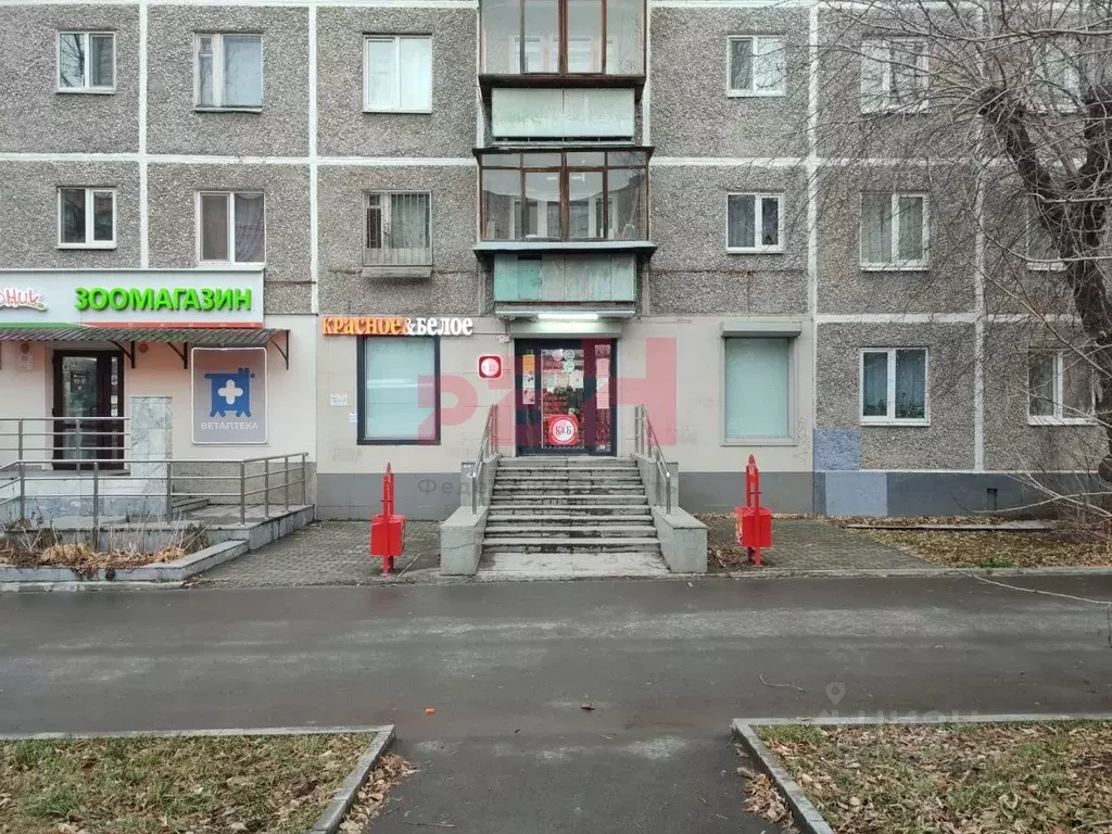Торговая площадь в Свердловская область, Екатеринбург ул. Крауля, 70 ... - Фото 1