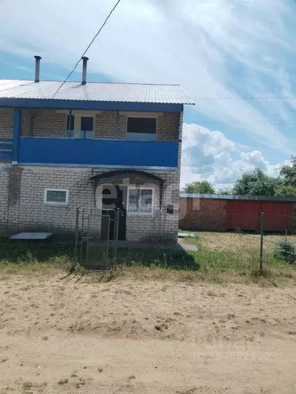 Дом в Псковская область, Новосокольнический район, Маевская волость, ... - Фото 1