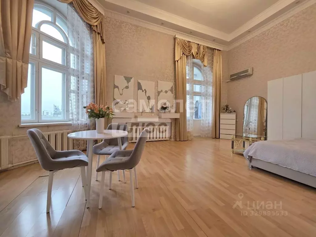 4-к кв. Марий Эл, Йошкар-Ола Успенская ул., 11 (195.3 м) - Фото 1