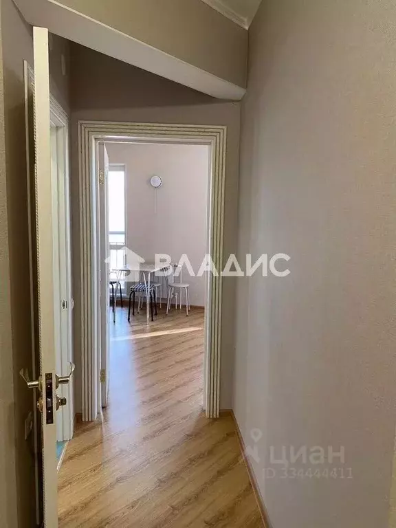 2-к кв. Бурятия, Улан-Удэ ул. Маяковского, 1Б (41.6 м) - Фото 2