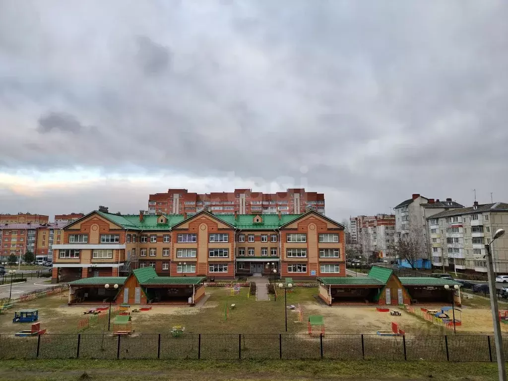 2-к кв. Марий Эл, Йошкар-Ола ул. Чернякова, 9 (55.4 м) - Фото 2