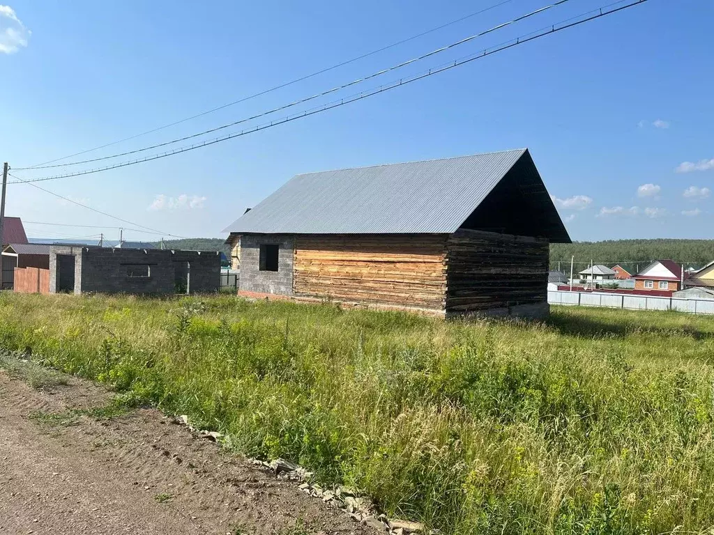 Дом в Башкортостан, Мечетлинский район, с. Большеустьикинское ул. ... - Фото 1