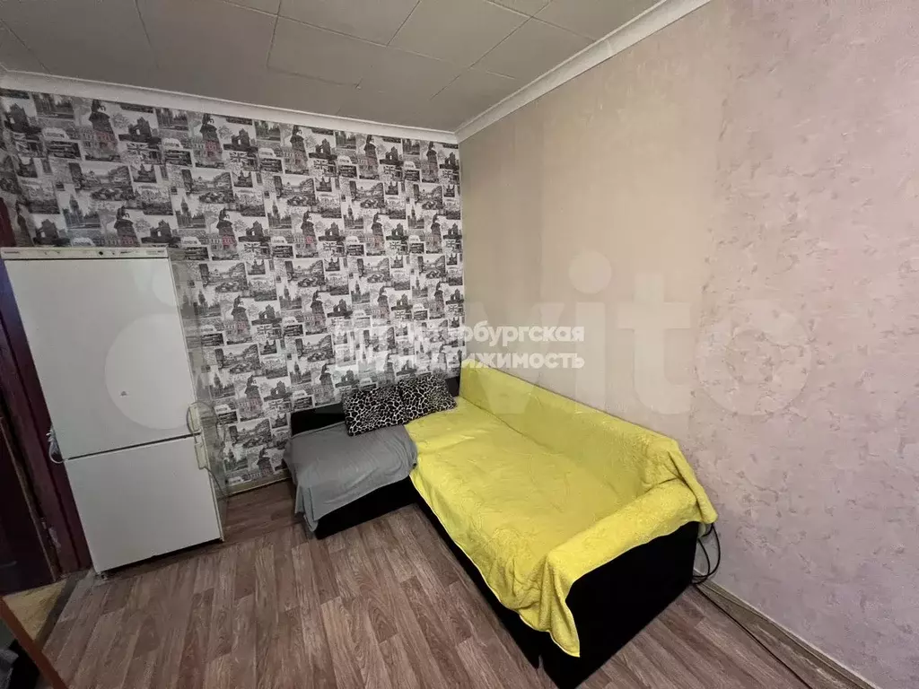 Комната 15,7 м в 3-к., 5/5 эт. - Фото 1