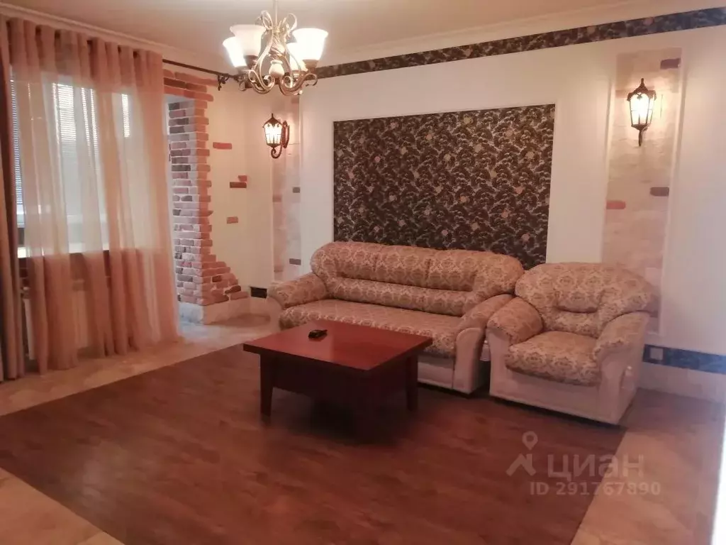 2-к кв. Самарская область, Тольятти Комсомольская ул., 82 (42.0 м) - Фото 1