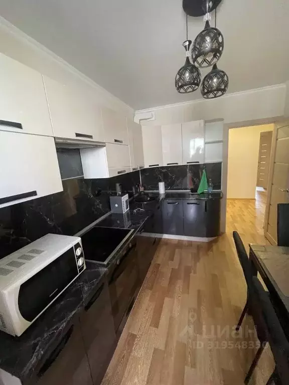 2-к кв. Татарстан, Набережные Челны 65-й комплекс, 10 (55.0 м) - Фото 0