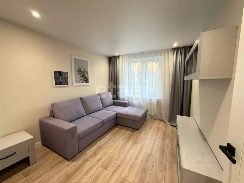 2-к кв. Удмуртия, Завьяловский район, д. Хохряки, Богатыри мкр  (52.7 ... - Фото 2