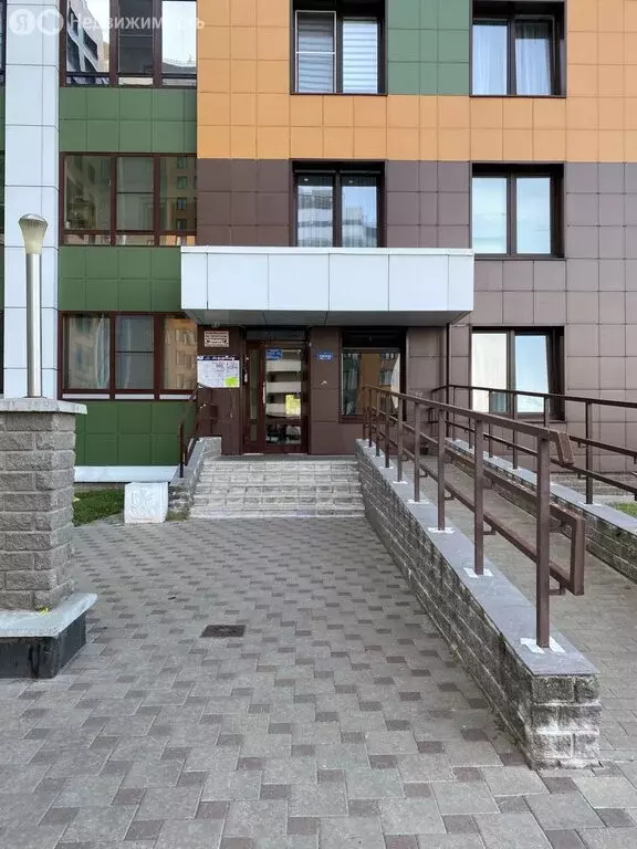 2-комнатная квартира: Киров, улица Героя Николая Рожнева, 4 (41.7 м) - Фото 2