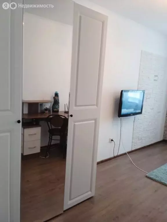 2-комнатная квартира: Тюмень, Малая Боровская улица, 5 (46.8 м) - Фото 1