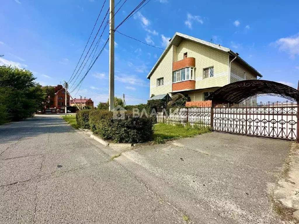 Дом в Белгородская область, Старый Оскол Сиреневая ул. (319 м) - Фото 0