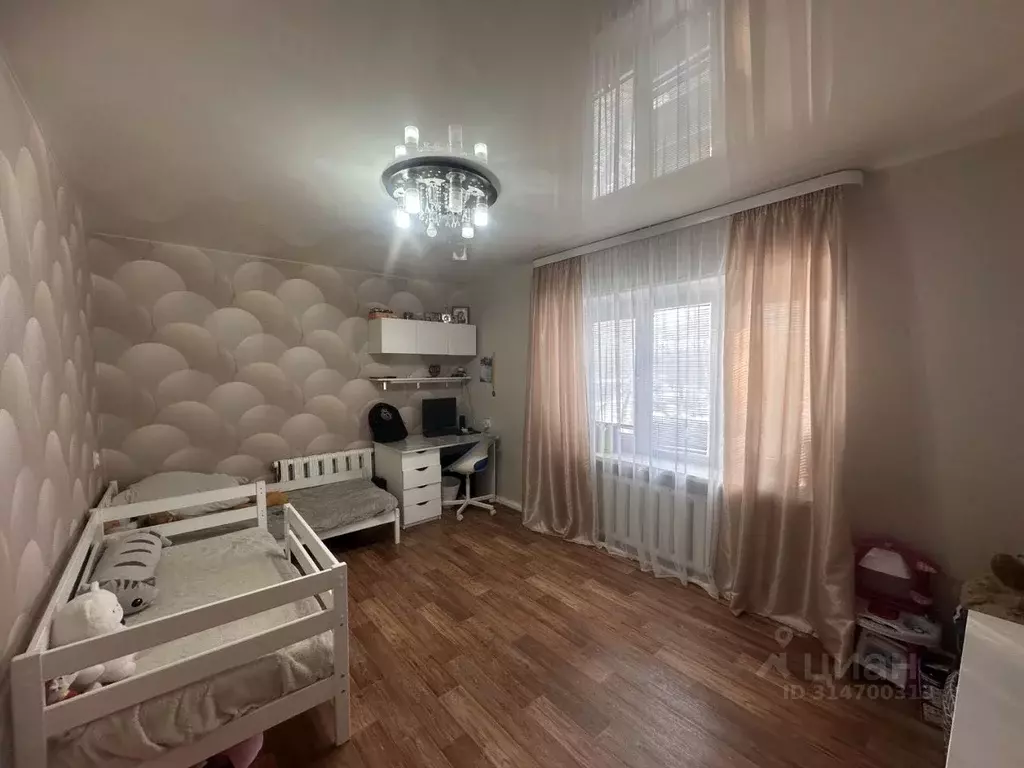 2-к кв. Самарская область, Ставропольский район, с. Ягодное ул. ... - Фото 0