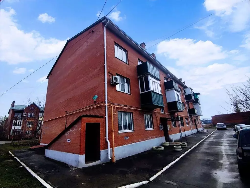 Продаётся 4-к квартира, 92.2 м - Фото 0