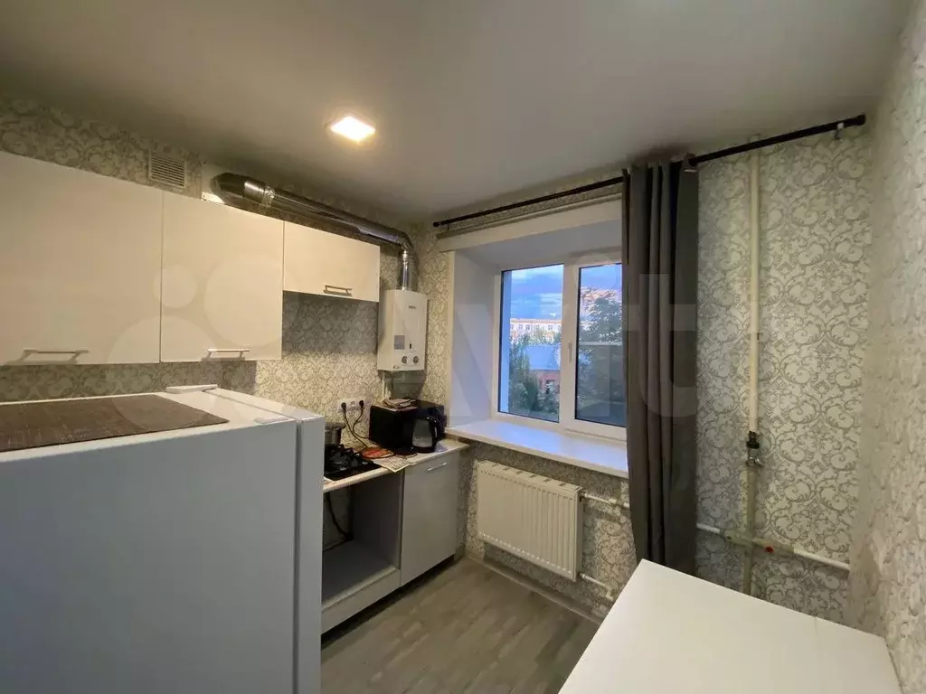 1-к. квартира, 31 м, 5/5 эт. - Фото 1