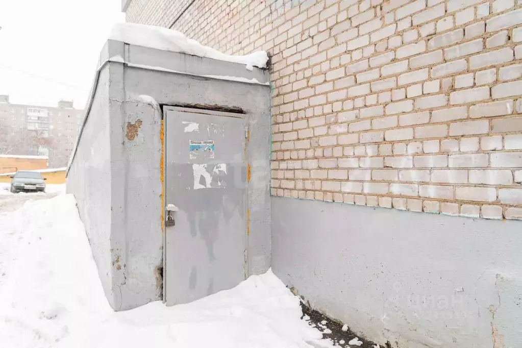 Склад в Башкортостан, Уфа Интернациональная ул., 185 (600 м) - Фото 1