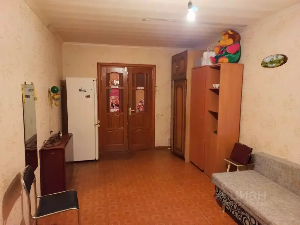 Комната Самарская область, Тольятти ул. Дзержинского, 32 (17.0 м) - Фото 1
