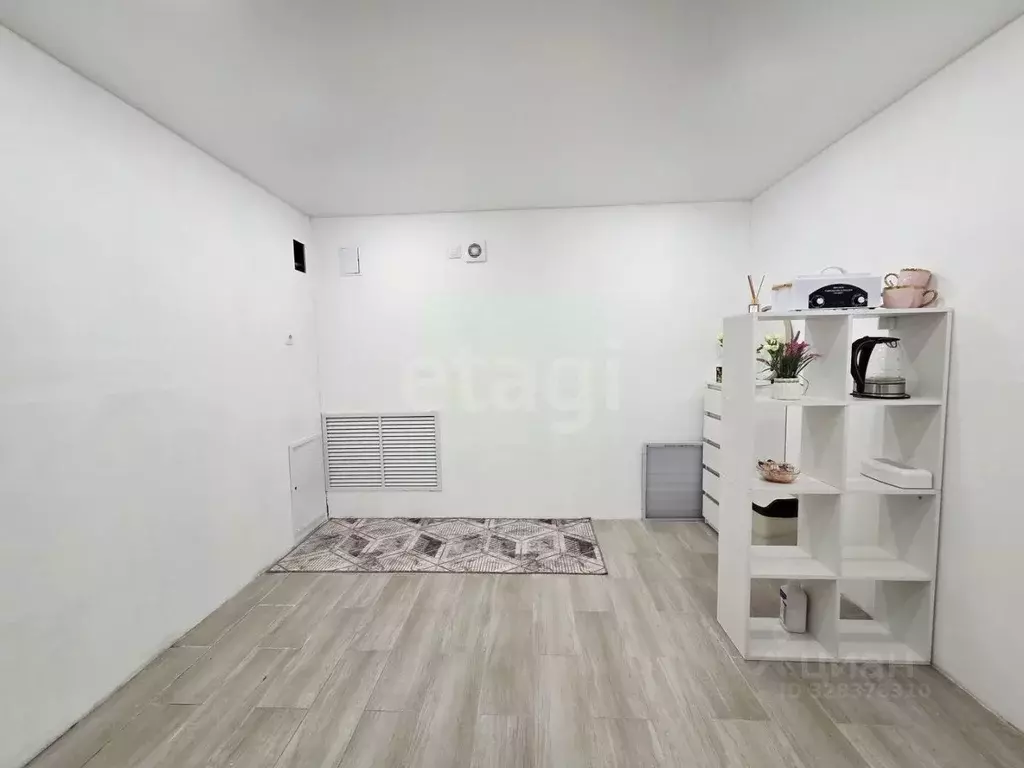 Офис в Ханты-Мансийский АО, Ханты-Мансийск Посадская ул., 12 (14 м) - Фото 1