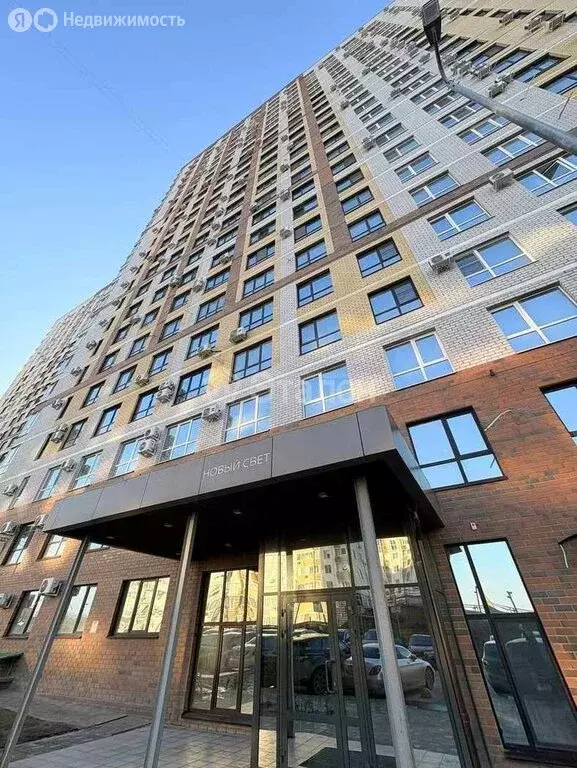 3-комнатная квартира: Волгоград, улица Малиновского, 16 (70.8 м) - Фото 1