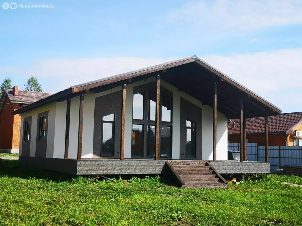 Дом в Каменский сельсовет, ДНТ Чкаловские Просторы, 272 (147 м) - Фото 1