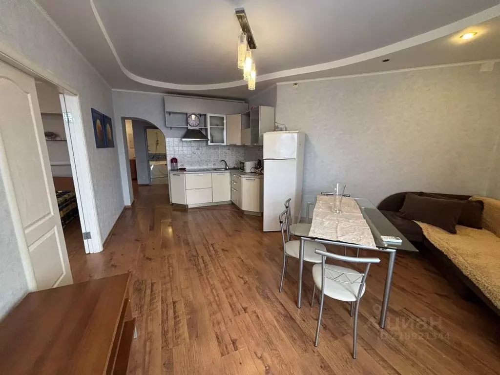 2-к кв. Пермский край, Пермь бул. Гагарина, 44А (73.0 м) - Фото 1