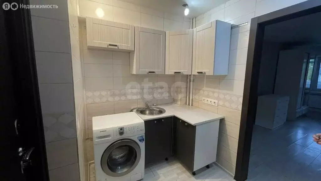 Квартира-студия: Иркутск, улица Авиастроителей, 28Б/3 (23.9 м) - Фото 1