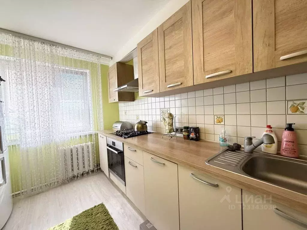 2-к кв. Тюменская область, Тюмень Текстильная ул., 17 (43.4 м) - Фото 1