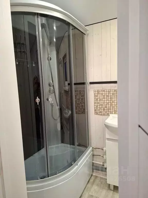 Дом в Пермский край, Краснокамский муниципальный округ, пос. Ласьва ... - Фото 1