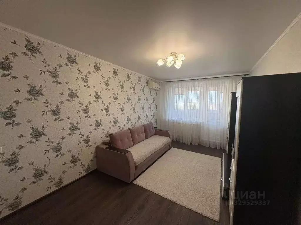 2-к кв. Белгородская область, Белгород ул. Есенина, 42 (50.9 м) - Фото 1