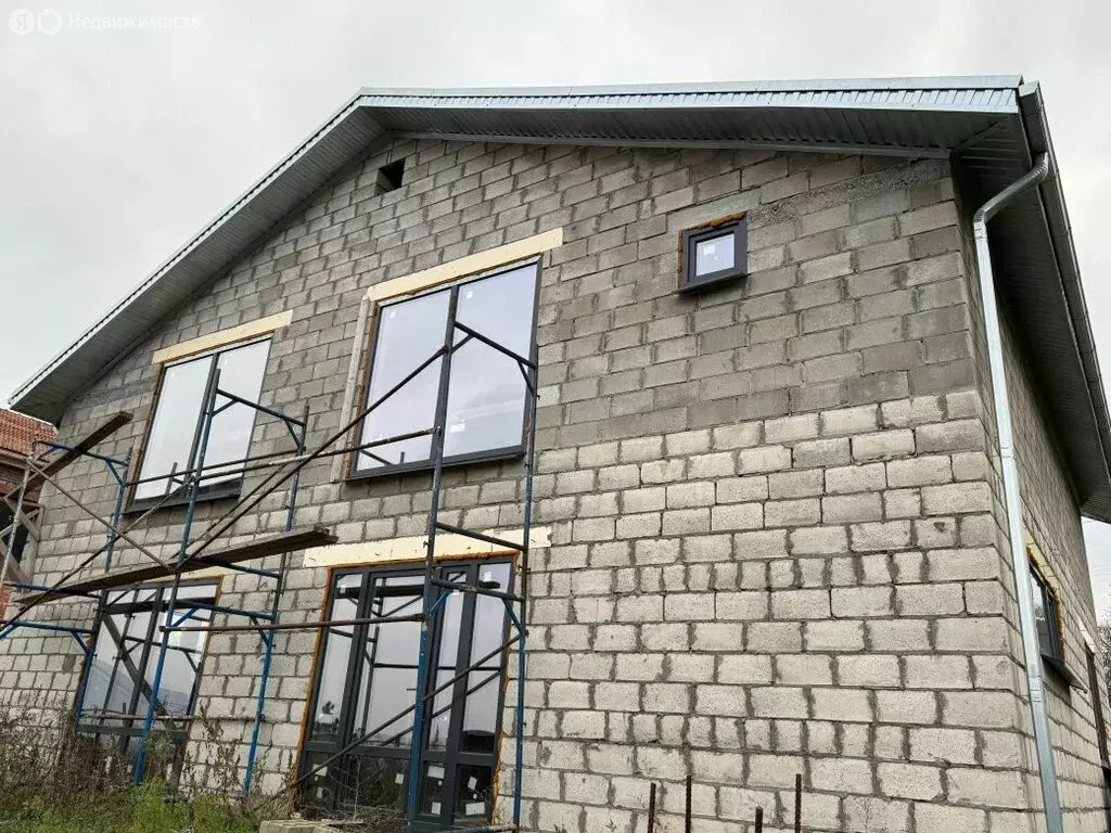 Дом в хутор Новая Пролетарка, Озёрная улица (240 м) - Фото 2