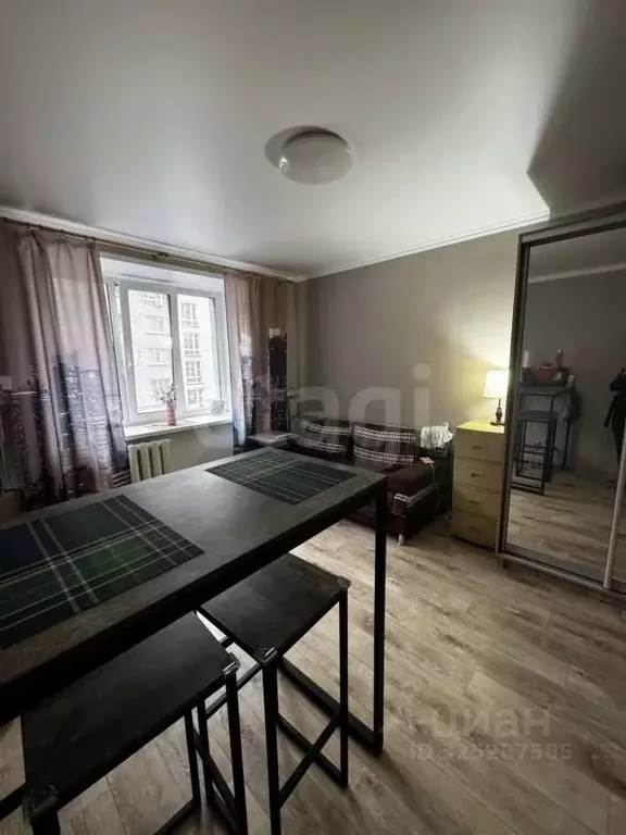 Комната Тюменская область, Тюмень ул. Осипенко, 61 (13.3 м) - Фото 1