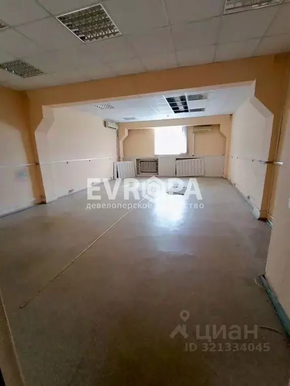 Офис в Ульяновская область, Ульяновск просп. Гая, 100 (300 м) - Фото 1