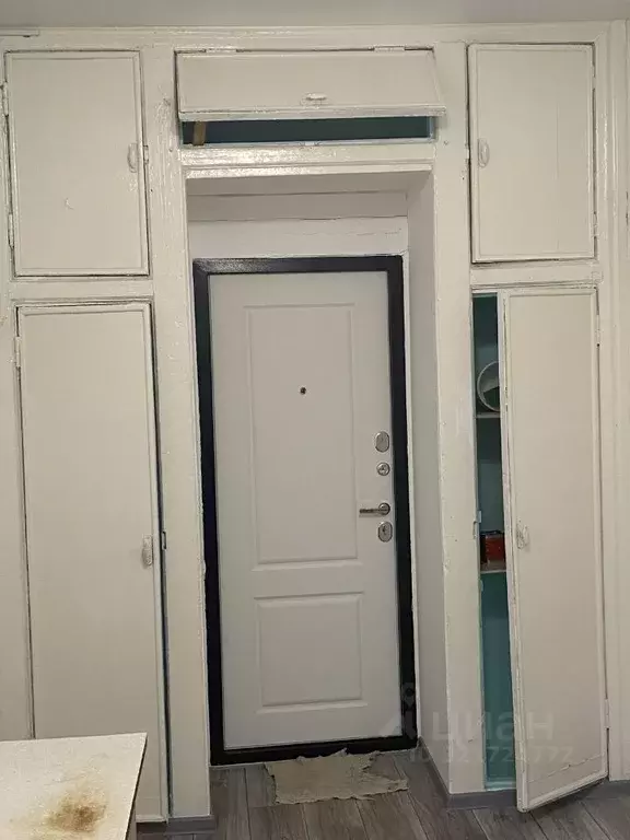 Комната Омская область, Омск ул. Серова, 20 (12.9 м) - Фото 1