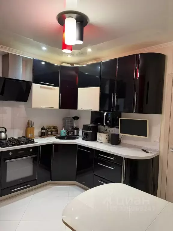 2-к кв. Московская область, Клин городской округ, д. Новощапово ул. ... - Фото 2