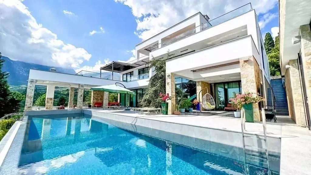 Дом в Краснодарский край, Сочи Благодатная ул. (623 м) - Фото 1