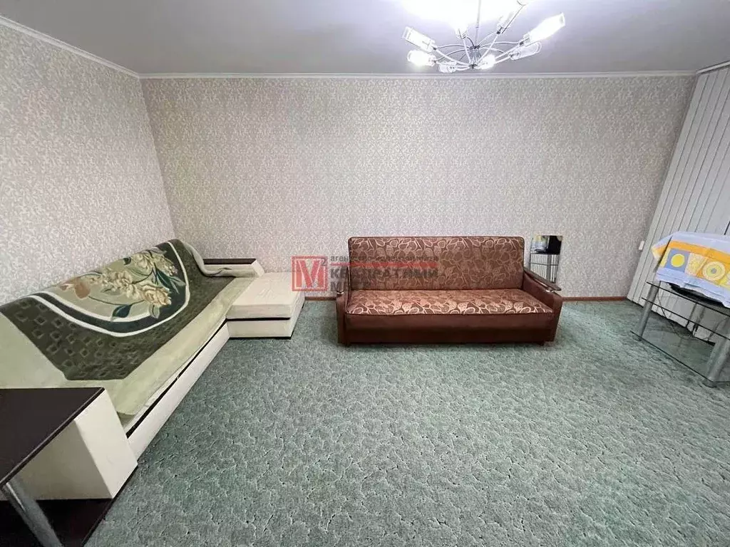 3-к кв. Белгородская область, Старый Оскол Космос мкр, 9 (82.0 м) - Фото 0
