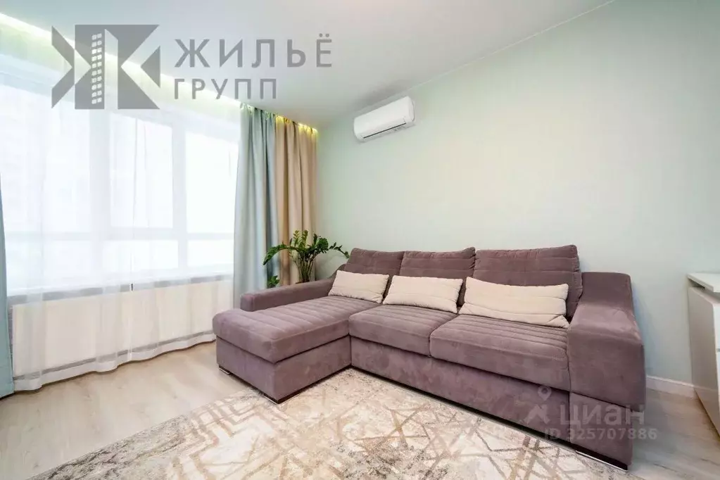 2-к кв. Татарстан, Казань ул. Аметьевская магистраль, 18к2 (65.0 м) - Фото 1