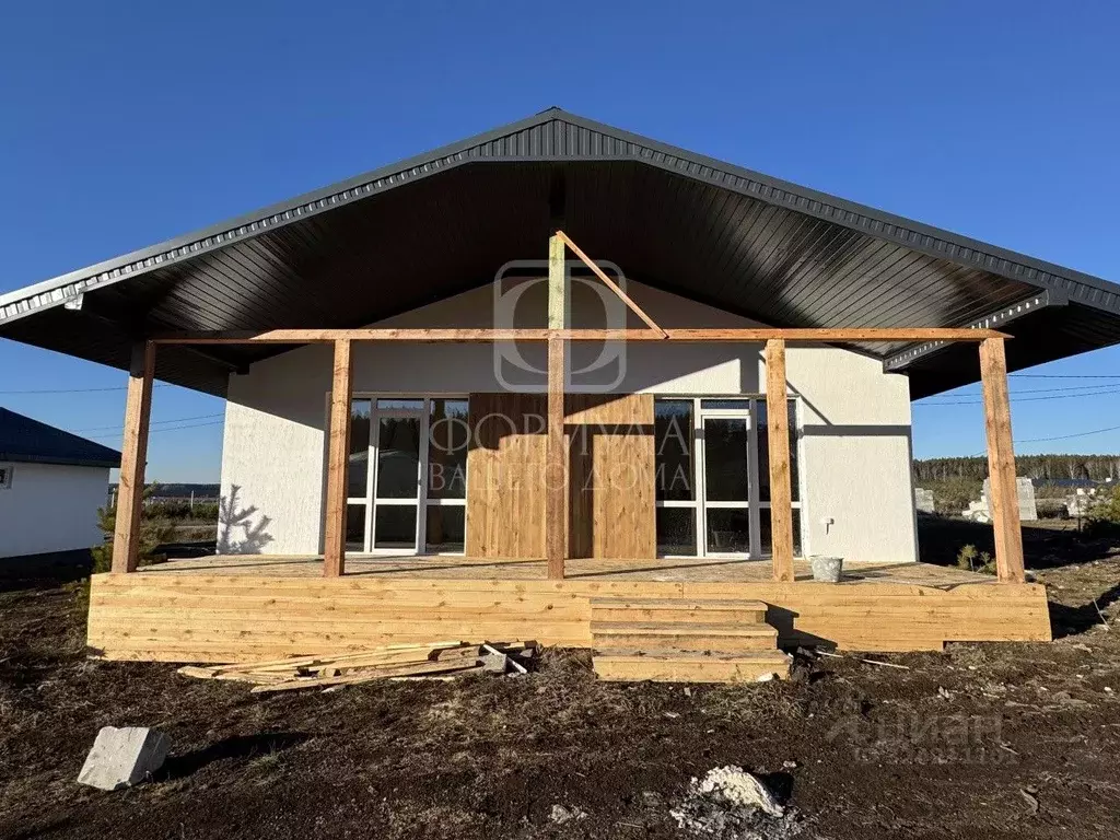 Дом в Свердловская область, Сысертский муниципальный округ, д. Ключи  ... - Фото 1