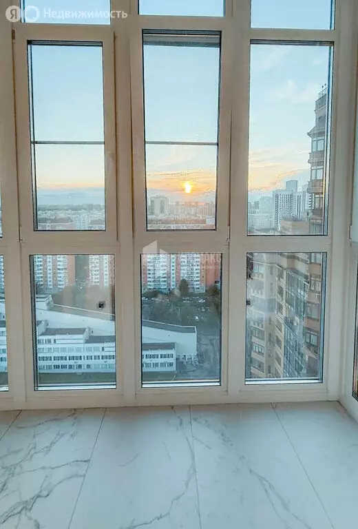 2-комнатная квартира: Москва, улица Покрышкина, 1к1 (76 м) - Фото 1