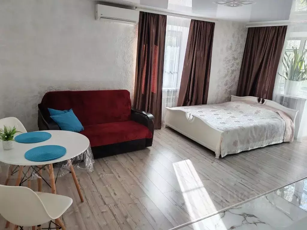 Студия Краснодарский край, Новороссийск просп. Ленина, 9 (33.0 м) - Фото 1