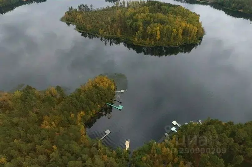 Дом в Ленинградская область, Приозерский район, Сосновское с/пос, пос. ... - Фото 1